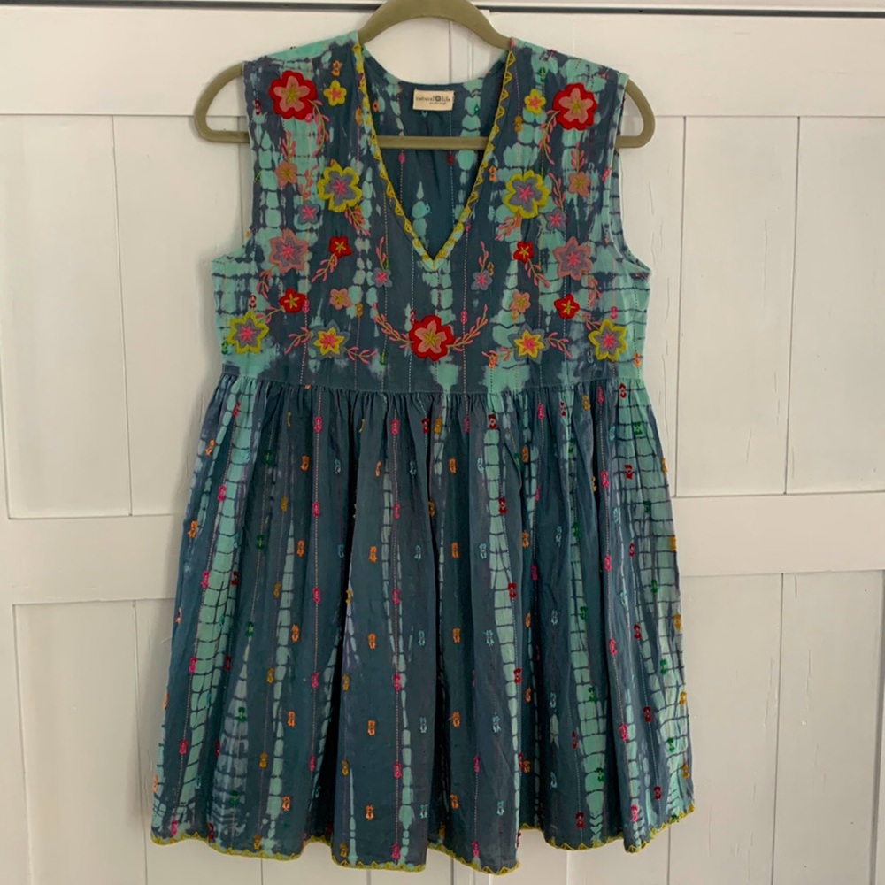 NATURAL LIFE Blue Floral Embroidered Tunic
 As dress, coverup, or with leggings